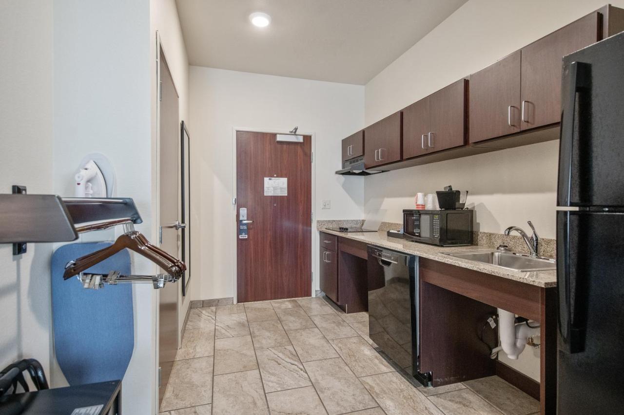 Cobblestone Hotel & Suites - Austin Eksteriør billede
